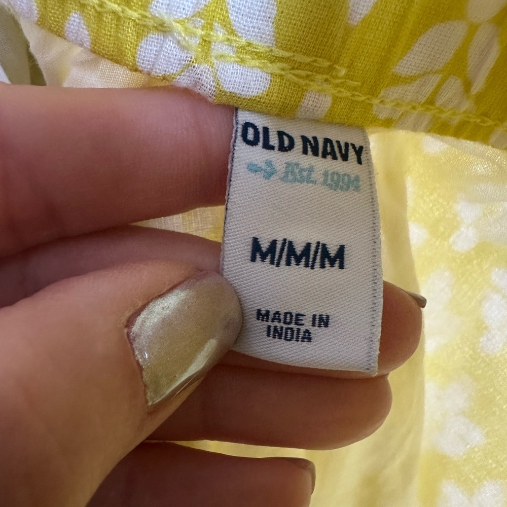 Old Navy Skirt- Medium - Picture 4 of 6